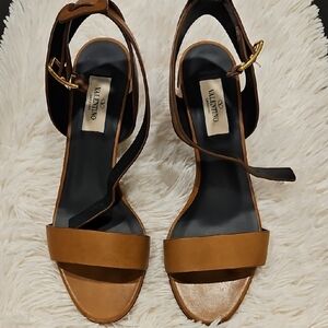 Valentino Tan Sandals with Adjustable Straps and Medium Heel